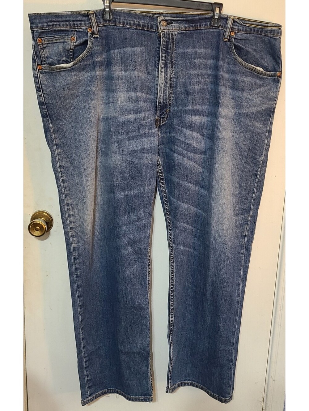 Levi's 559 Jeans Mens Sz 48x30 Blue Denim Straight Leg Relax Whiskered Workwear